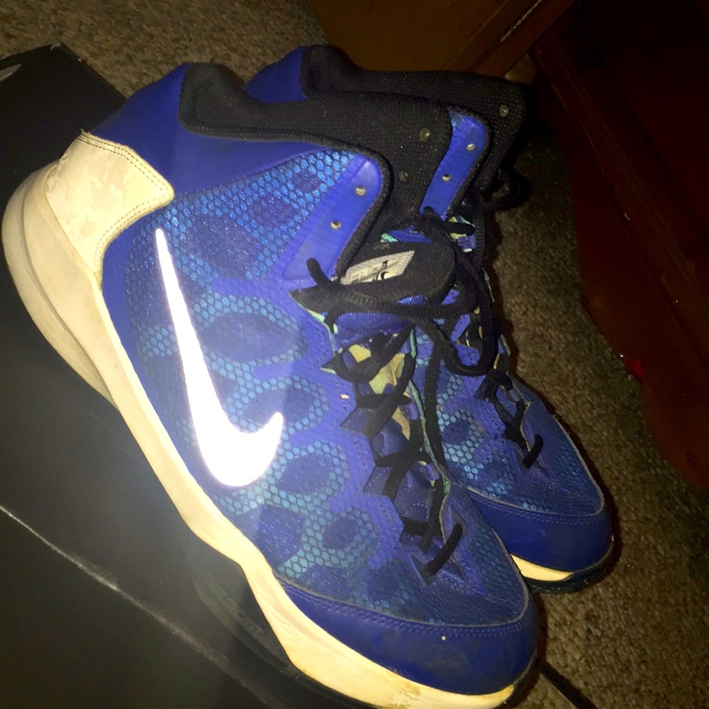 NIKE Hightops Size 10.5